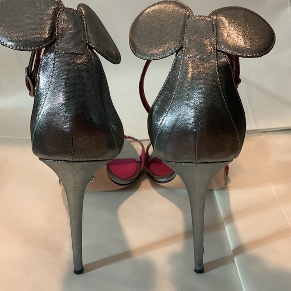 Oscar Tiye Mickey Mouse sandals - Picture 5 of 7